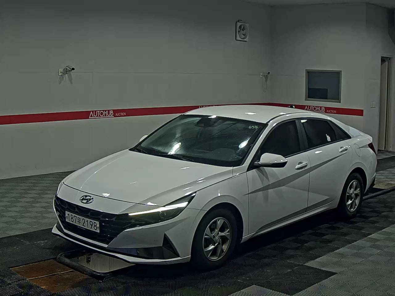 2021 - hyundai avante