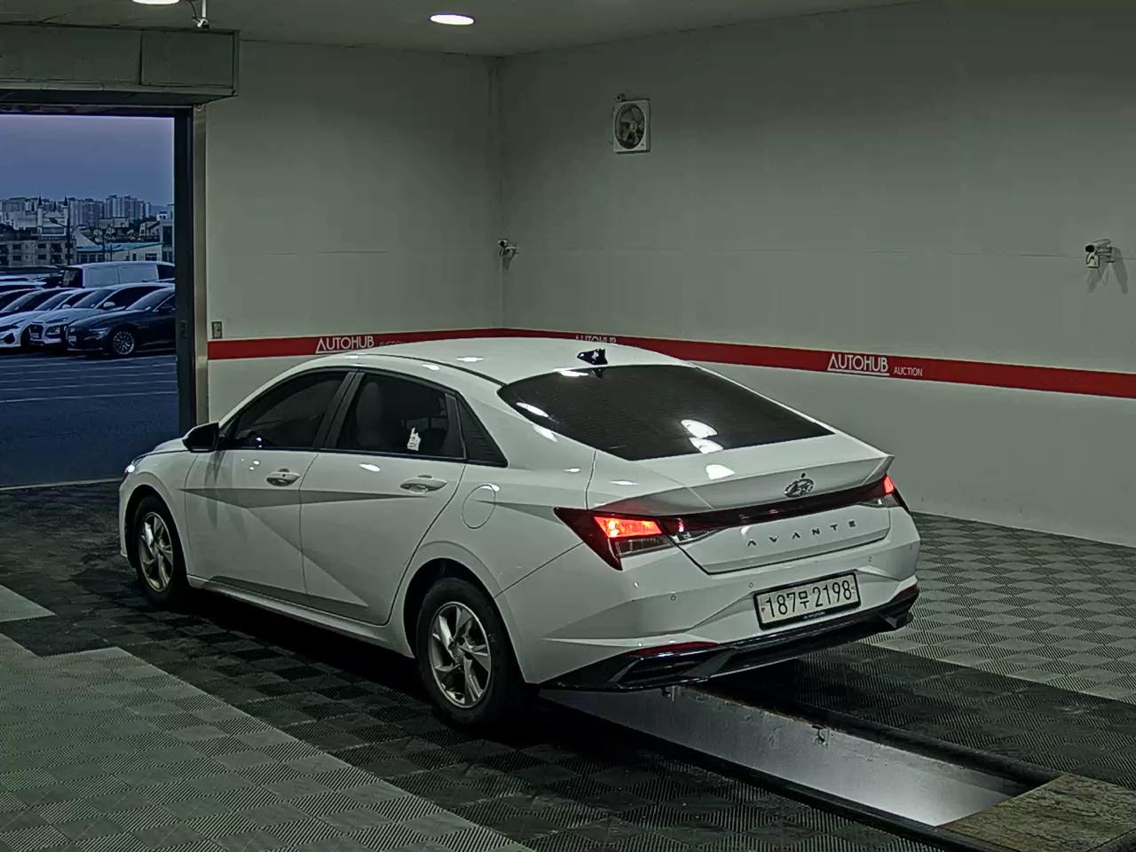 2021 - hyundai avante