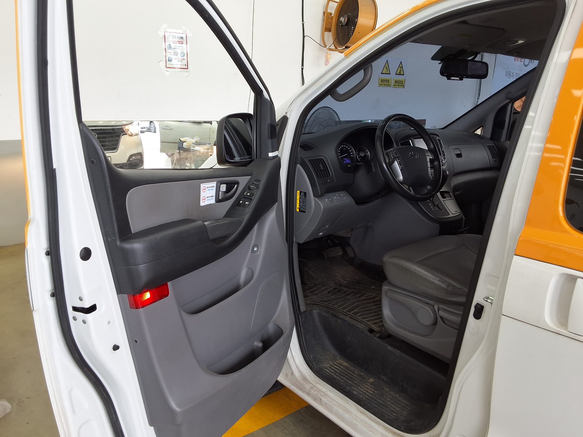 2019 - hyundai grand starex