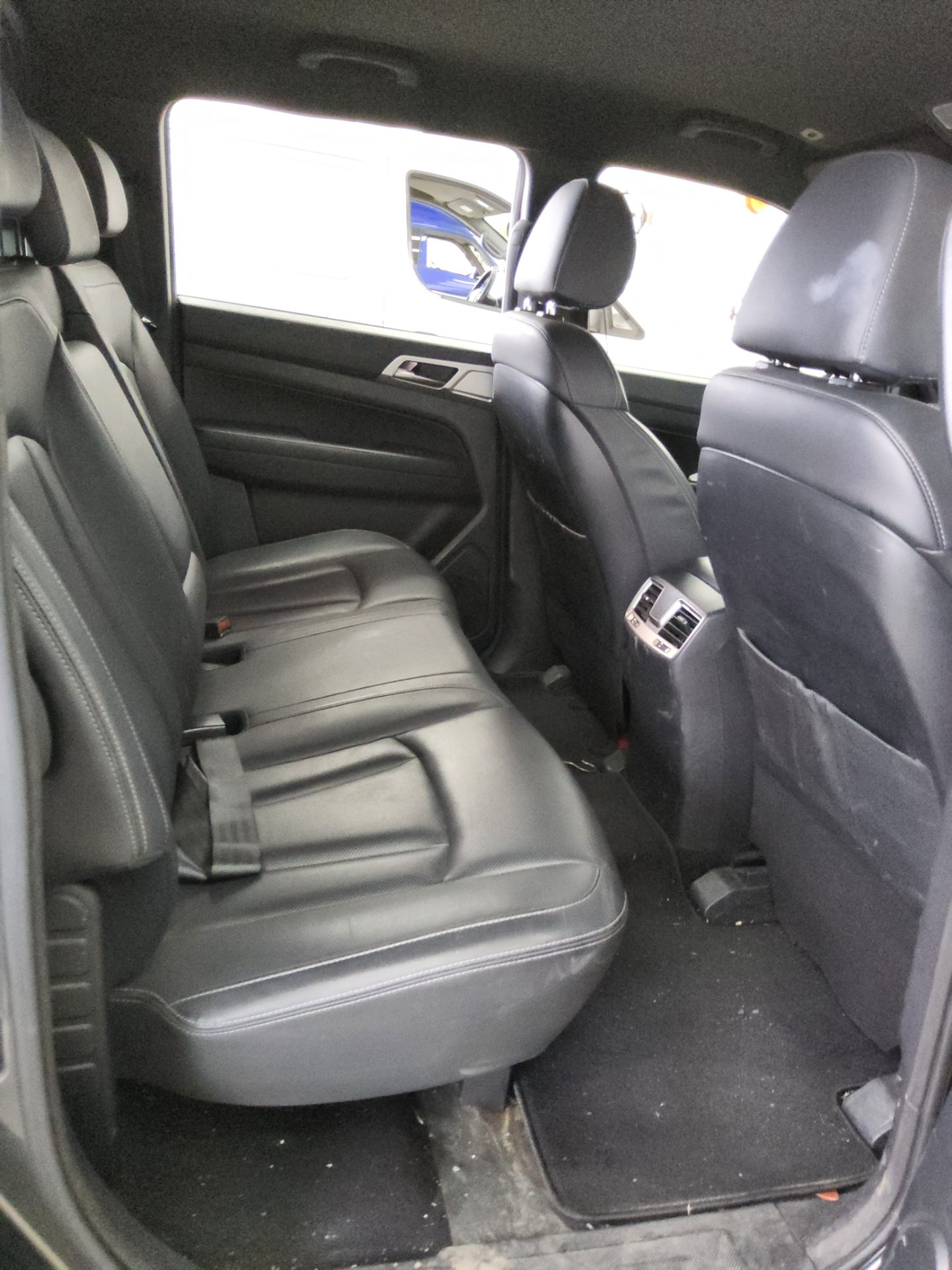 2019 - ssangyong rexton