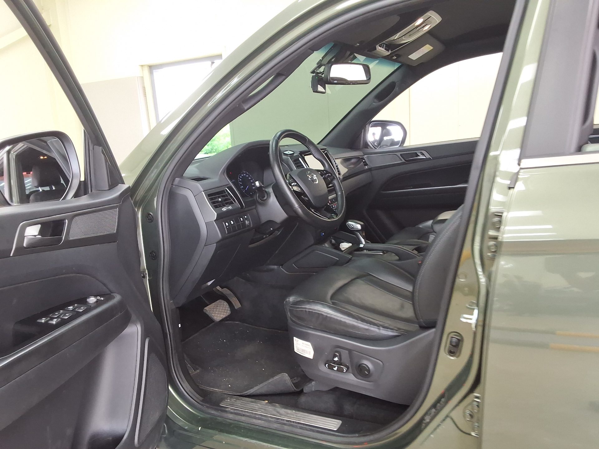2022 - ssangyong rexton