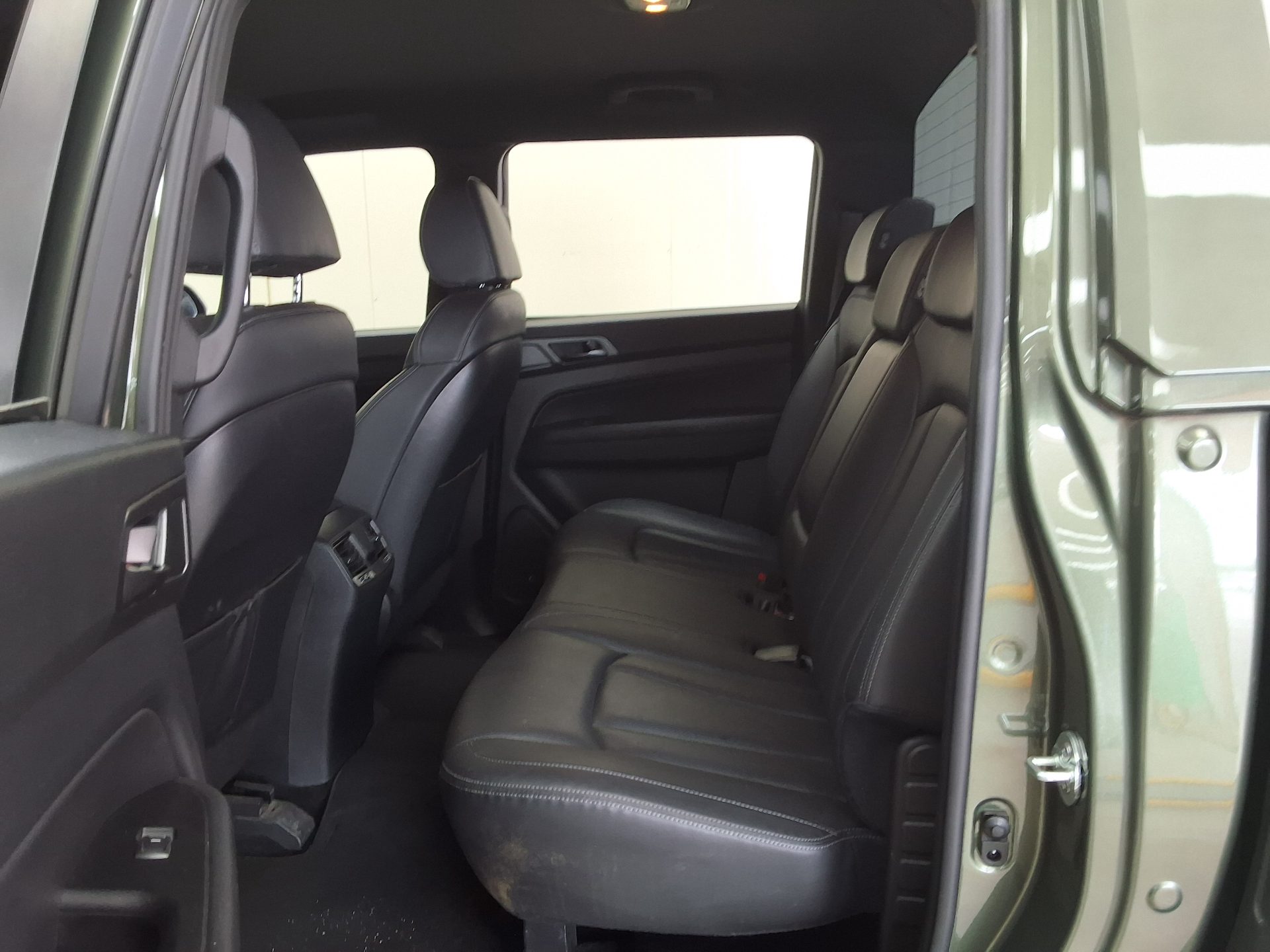 2022 - ssangyong rexton