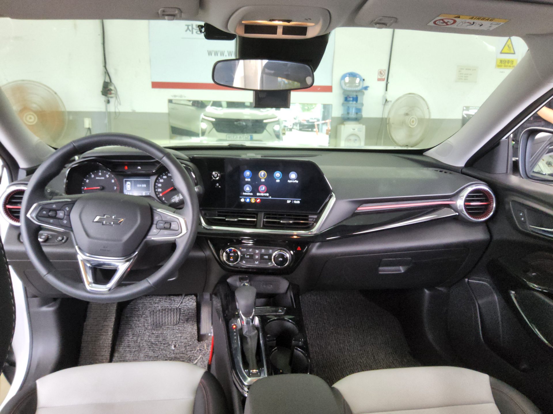 2025 - chevrolet trax