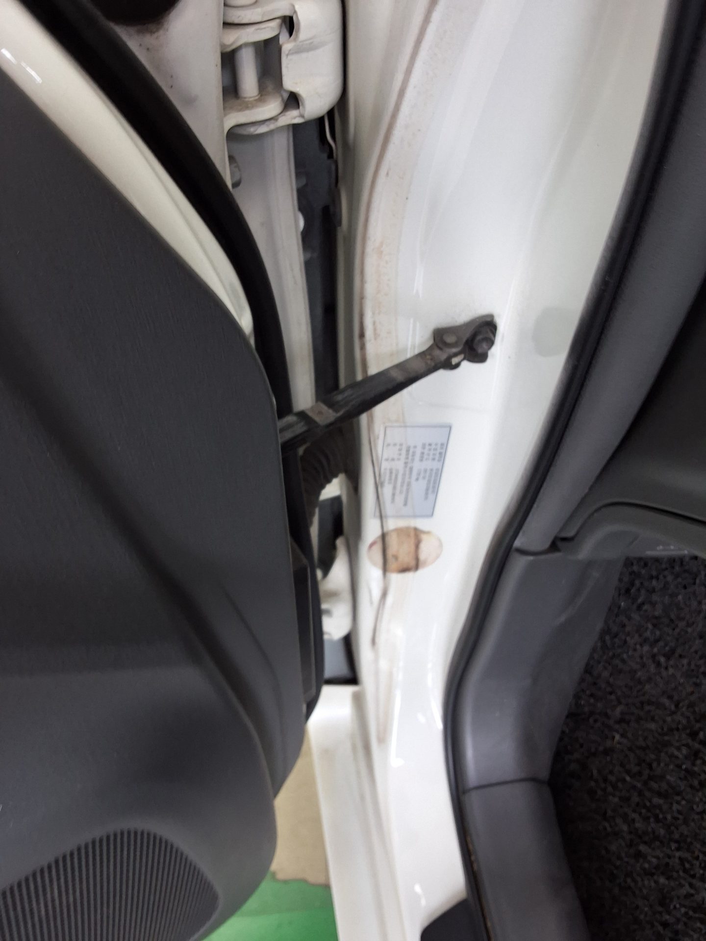 2011 - toyota prius