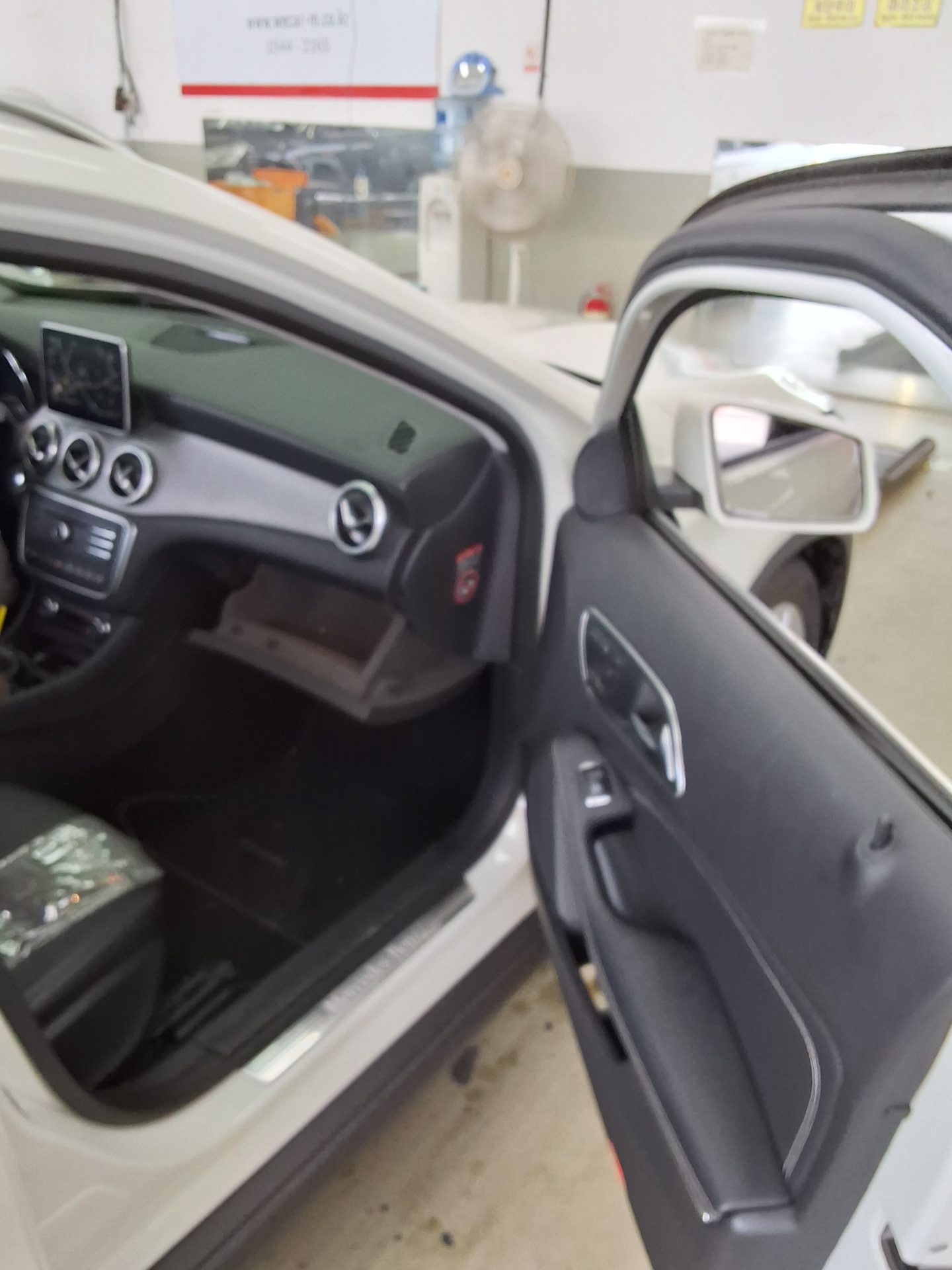 2016 - mercedes-benz 200