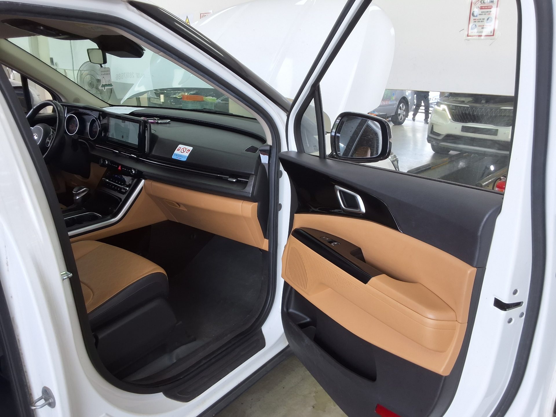 2021 - kia carnival