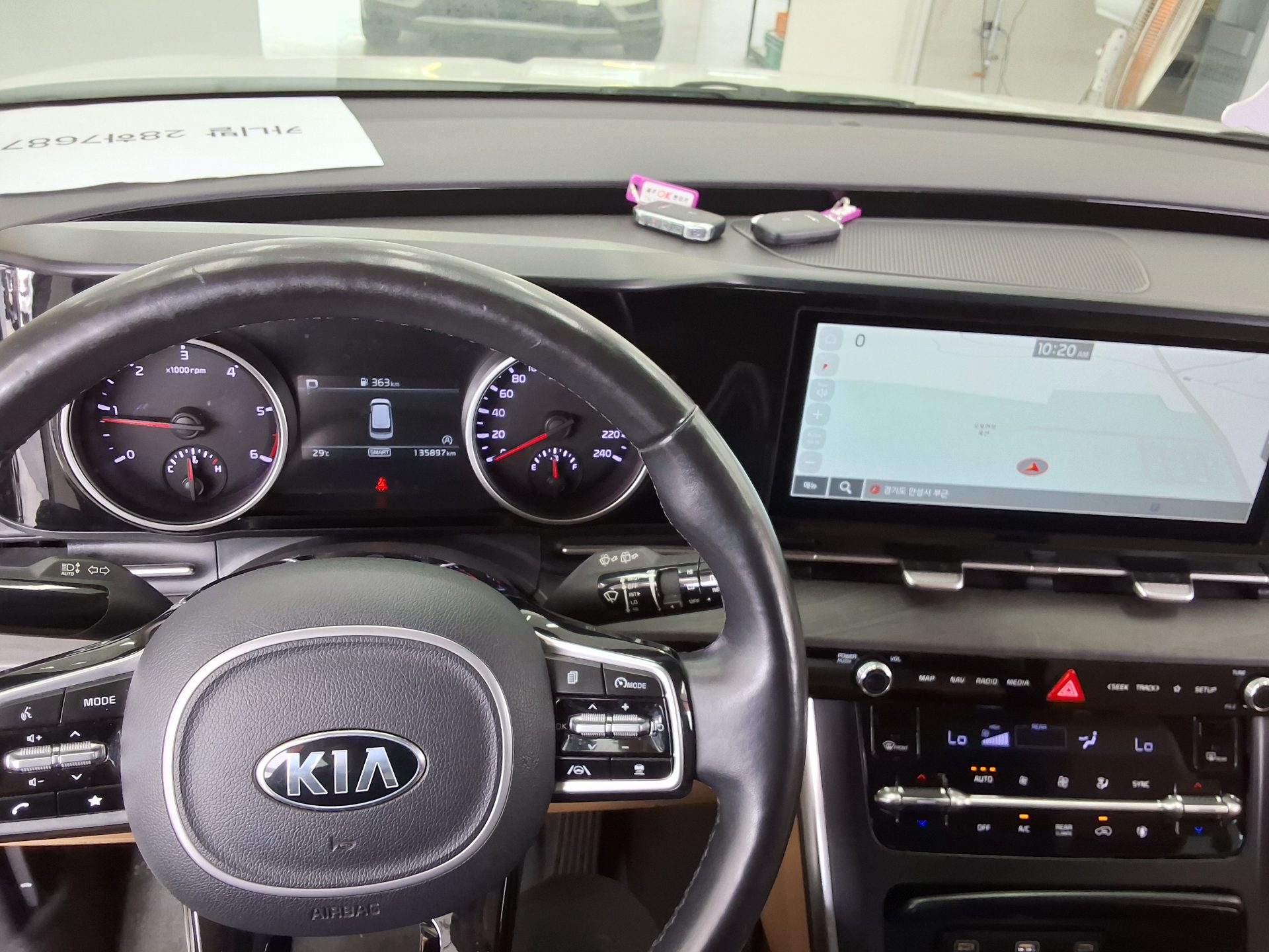2021 - kia carnival