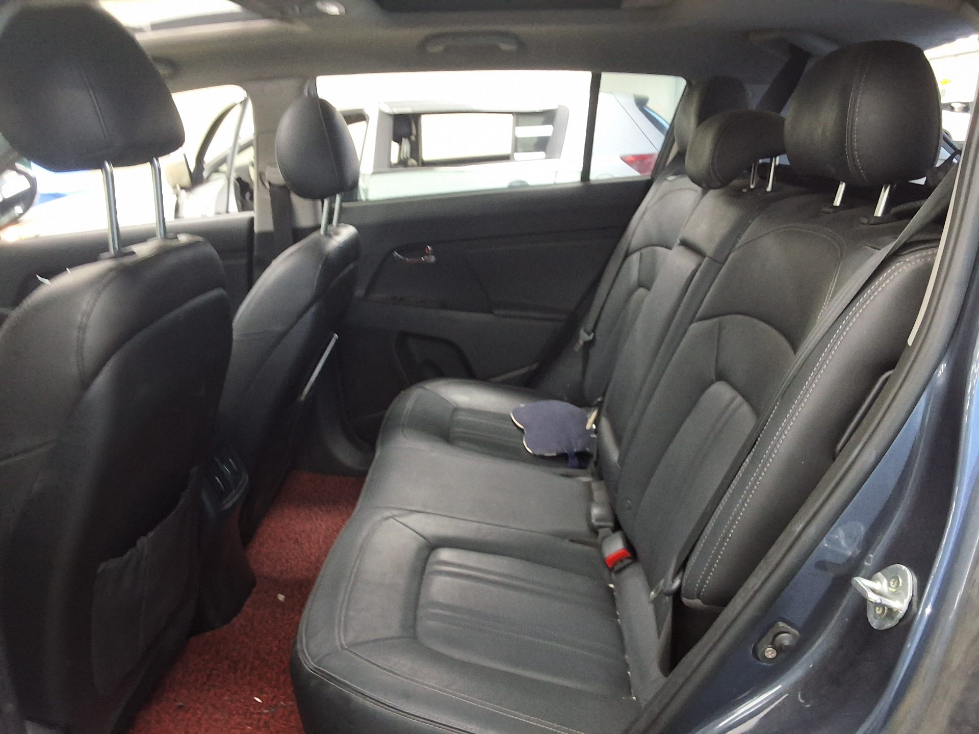 2014 - kia sportage
