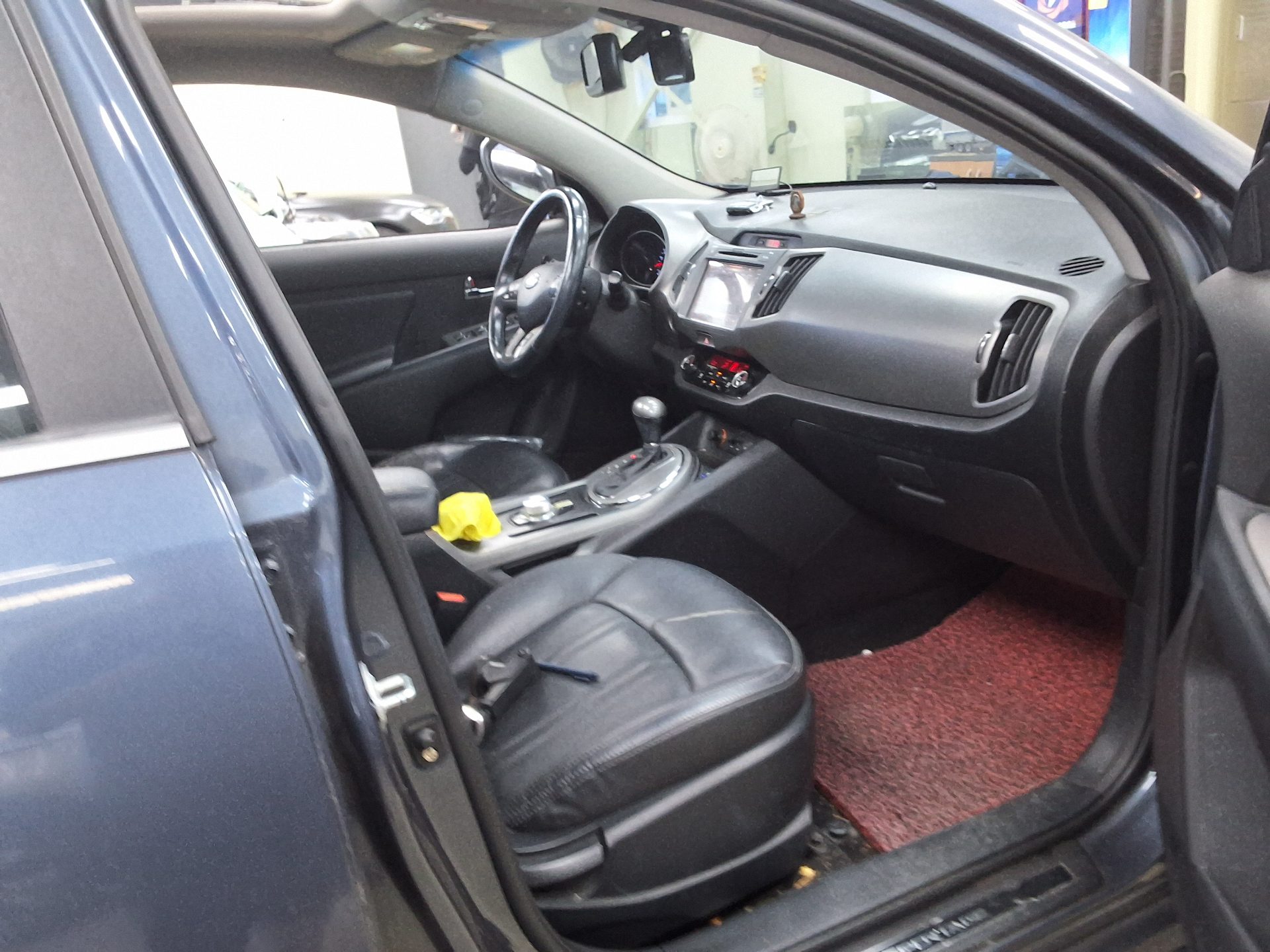2014 - kia sportage
