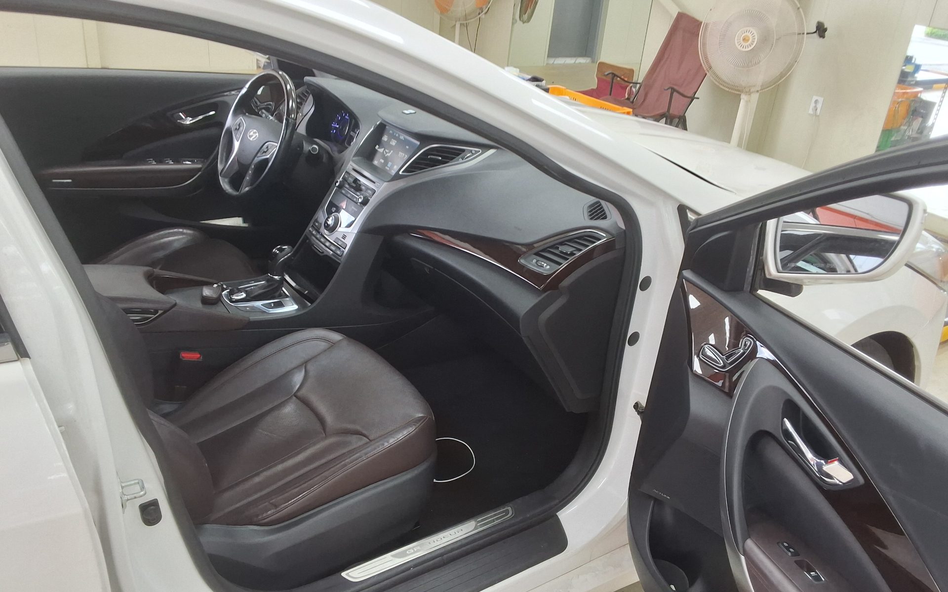 2015 - hyundai grandeur
