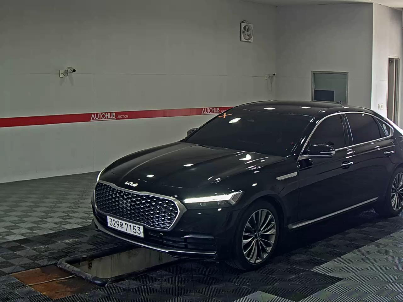 2023 - kia k9