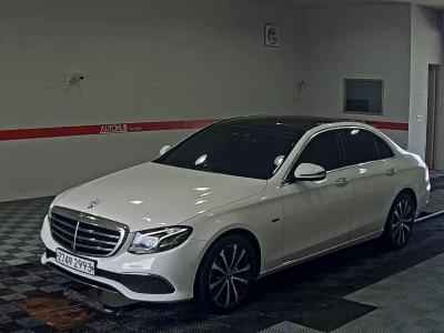 MERCEDES-BENZ CLASS (5TH GEN) E300e
