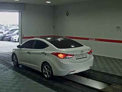 هيونداي أفانتي Md M16 Gdi Premier 2012 PREMIER