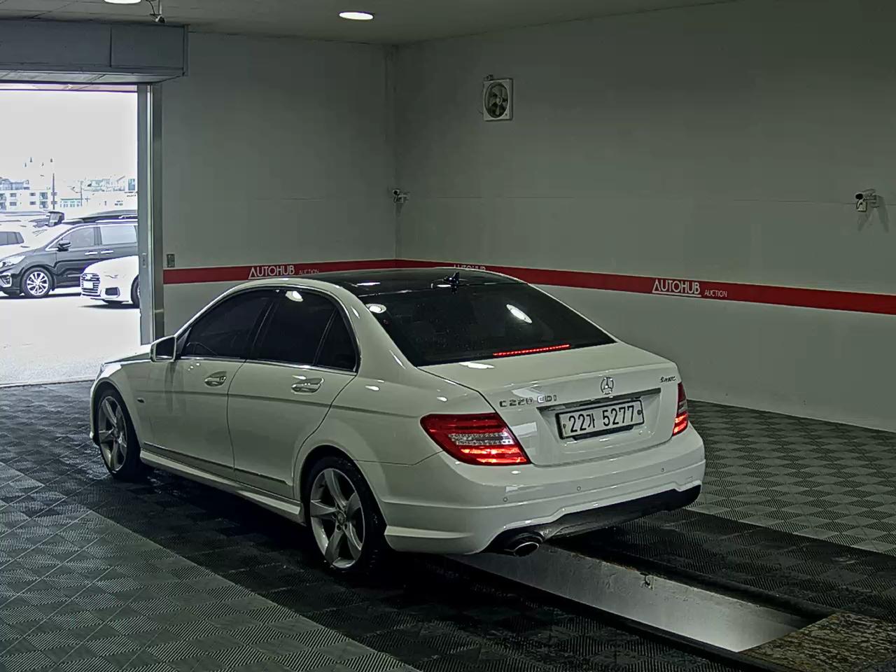 2014 - mercedes-benz c220