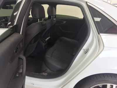 أودي A4 (5Th Gen) 40 Tfsi بريميوم 2019 40 بريميوم