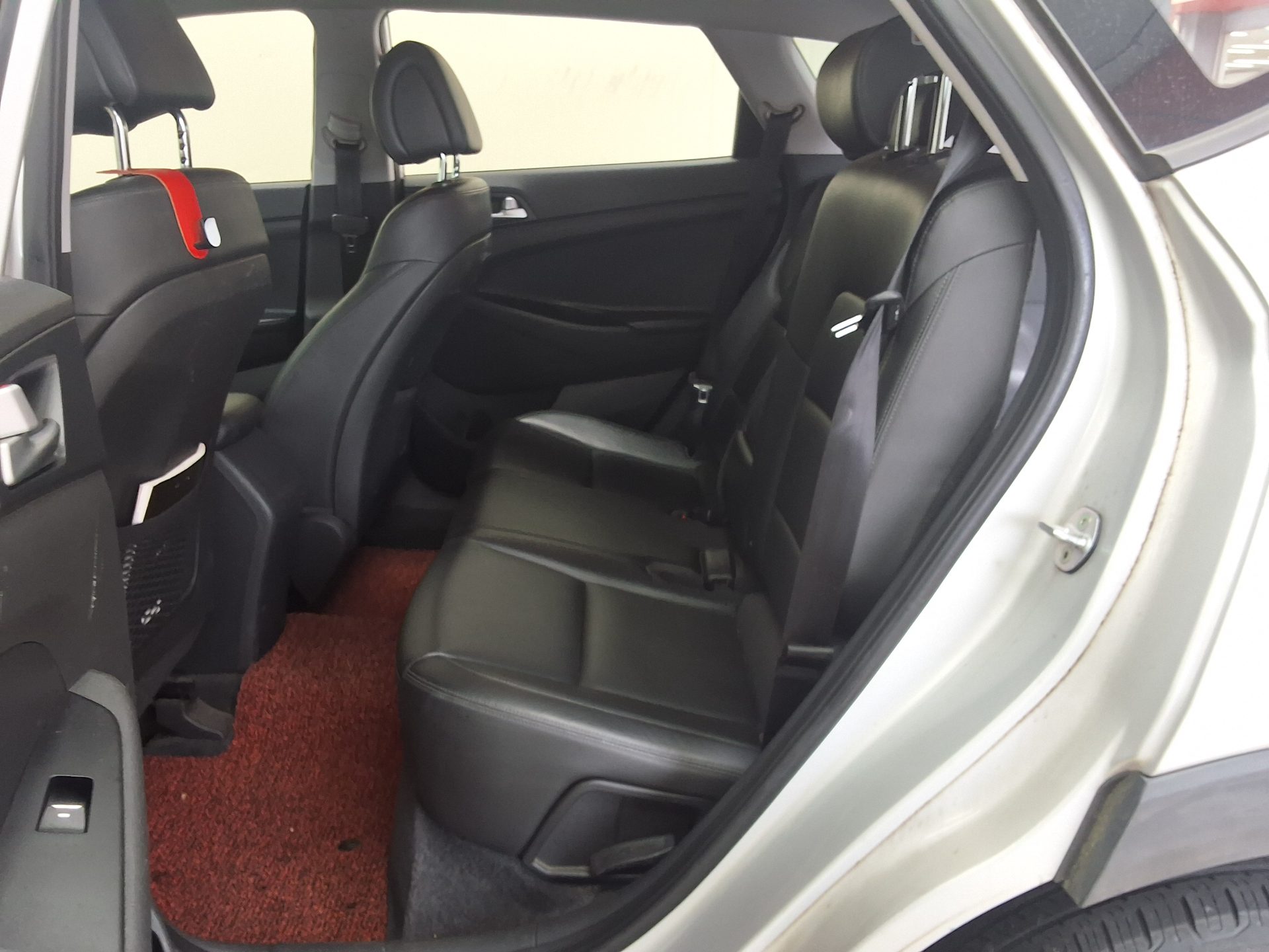 2016 - hyundai tucson