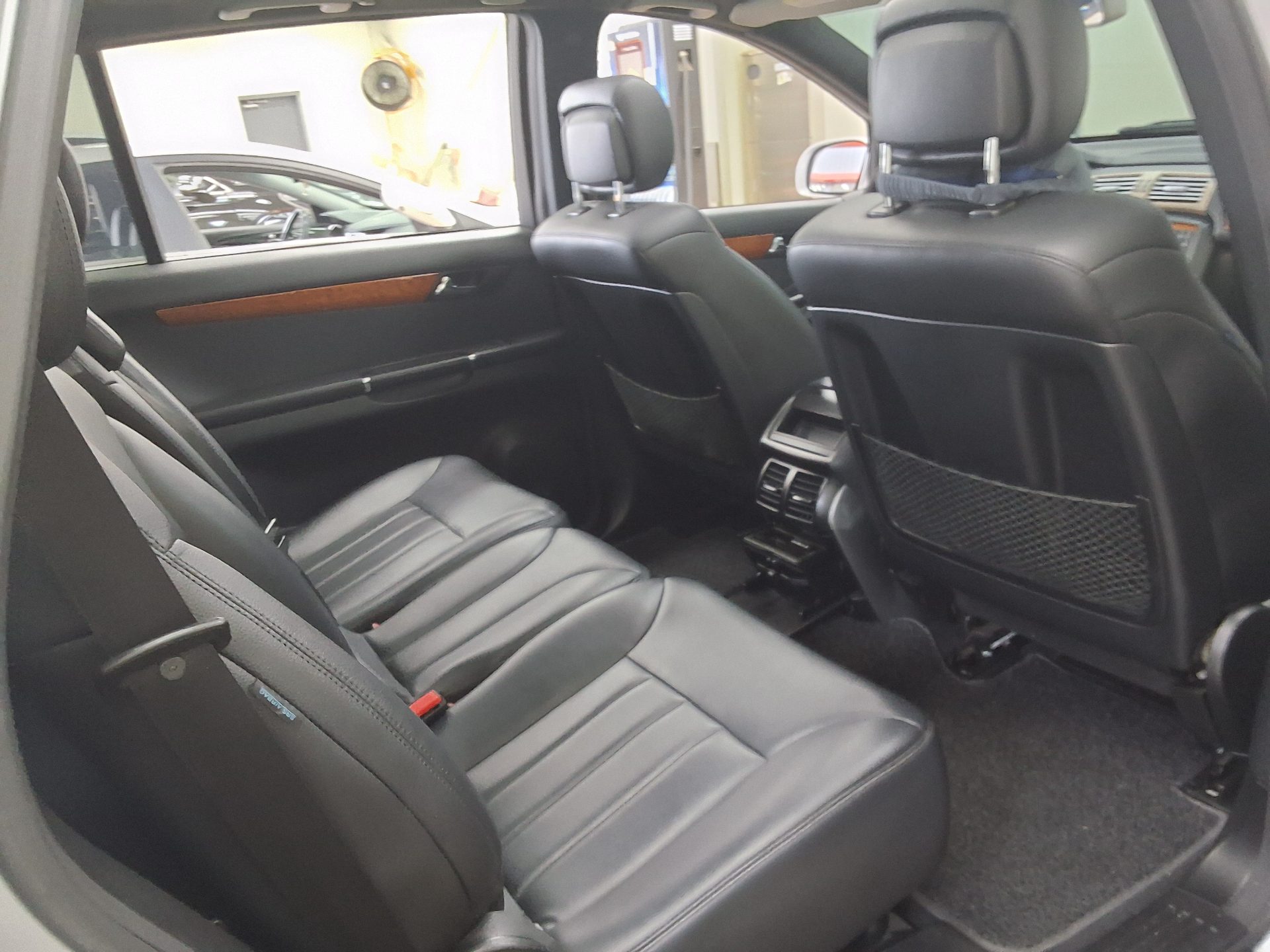 2009 - mercedes-benz r-class