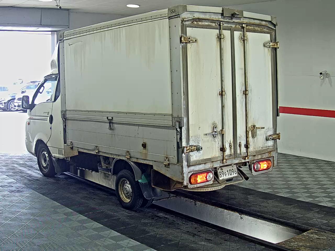 2010 - hyundai porter