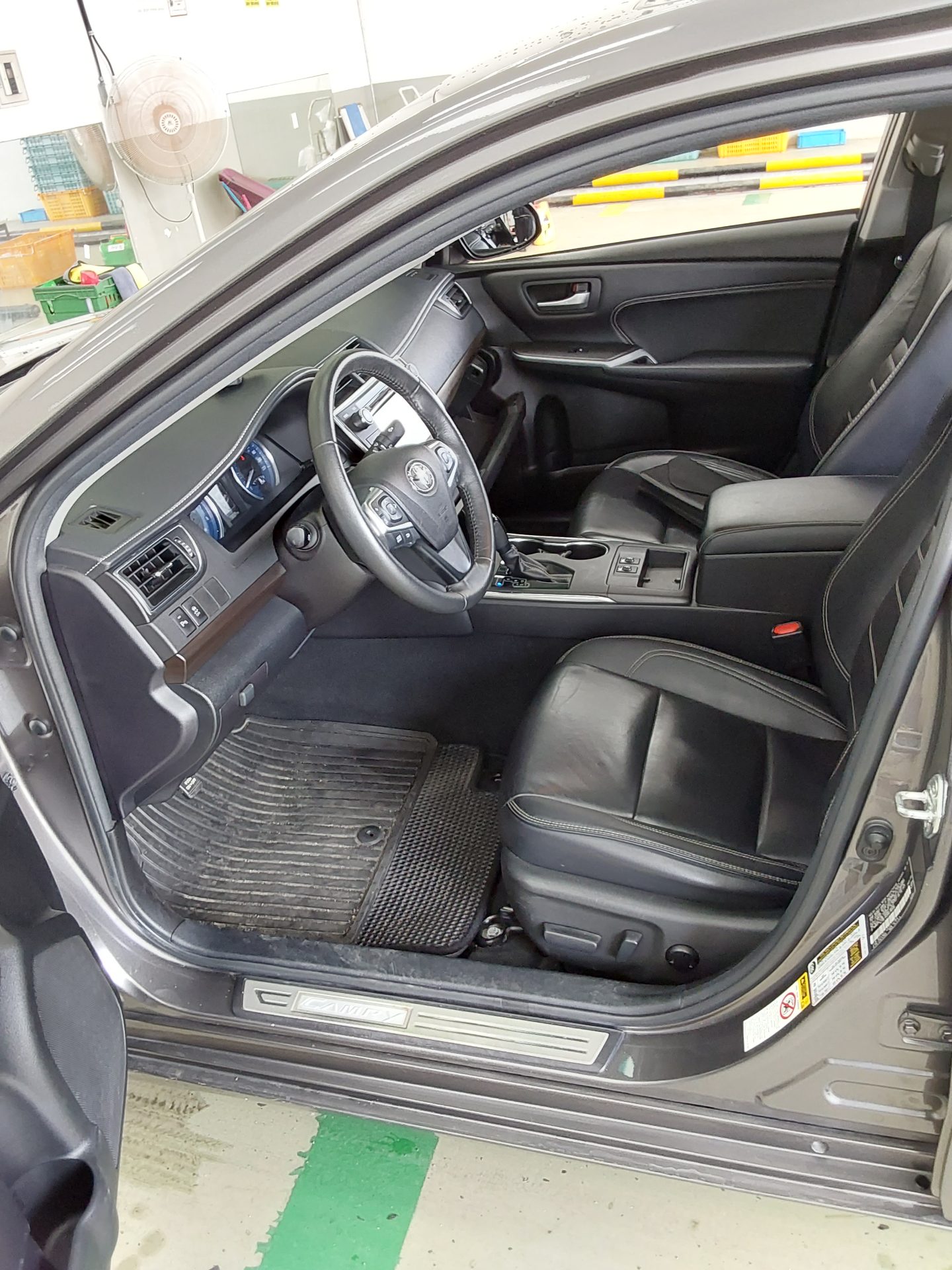 2017 - toyota camry