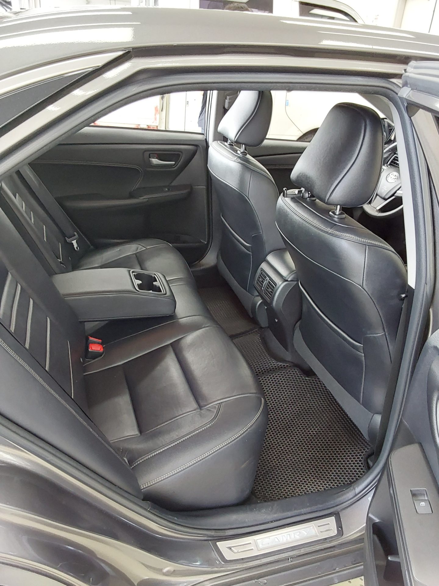 2017 - toyota camry