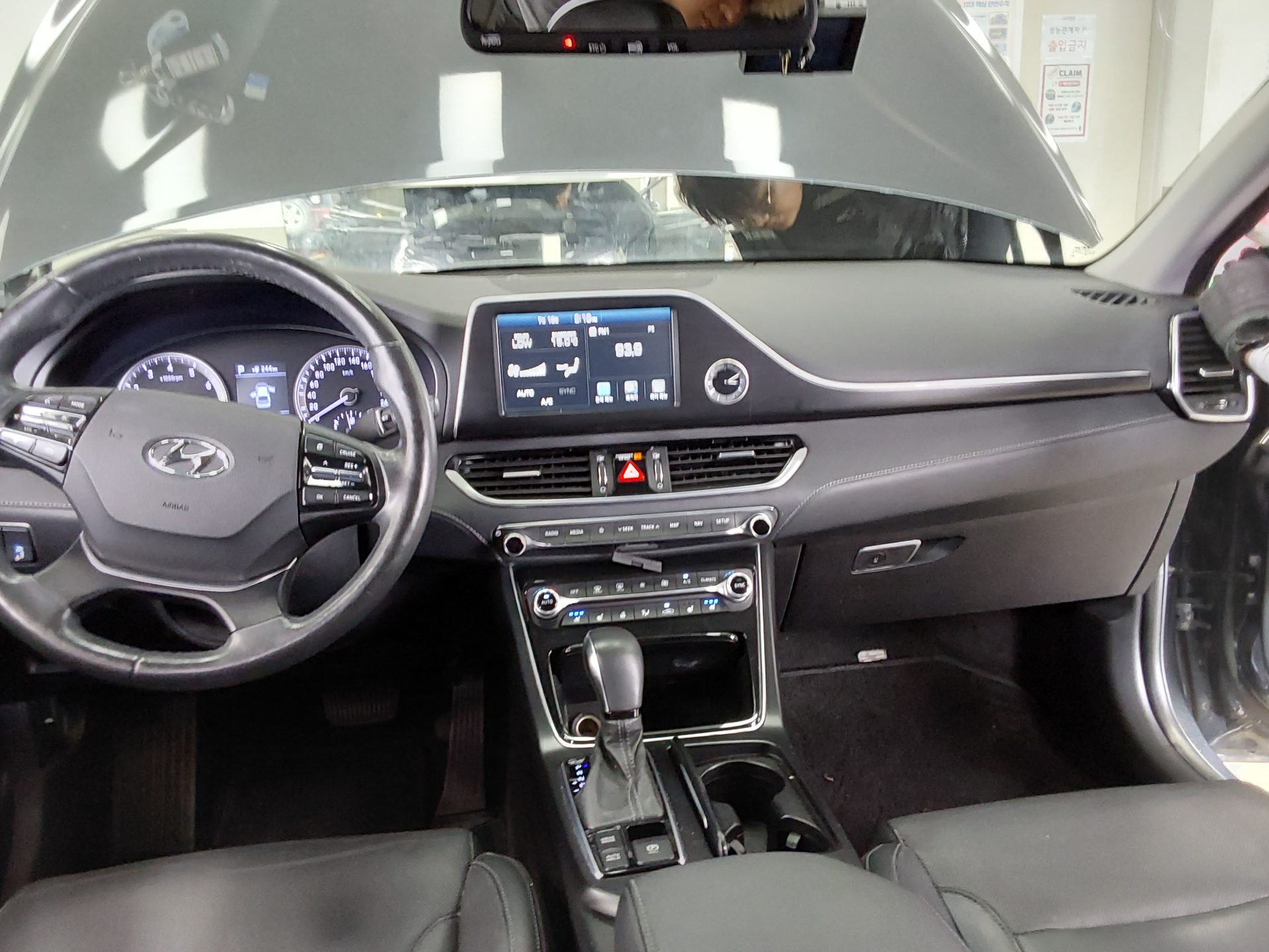 2018 - hyundai grandeur
