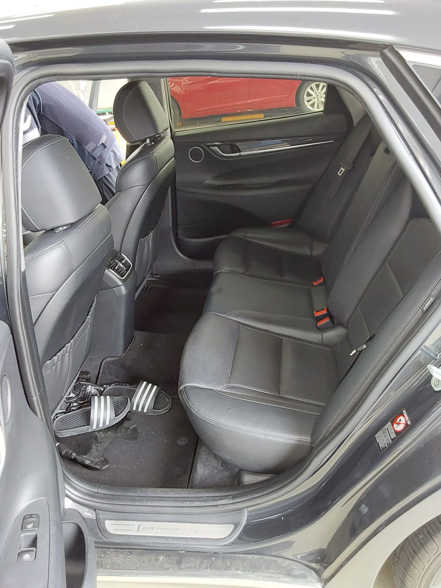 2018 - hyundai grandeur