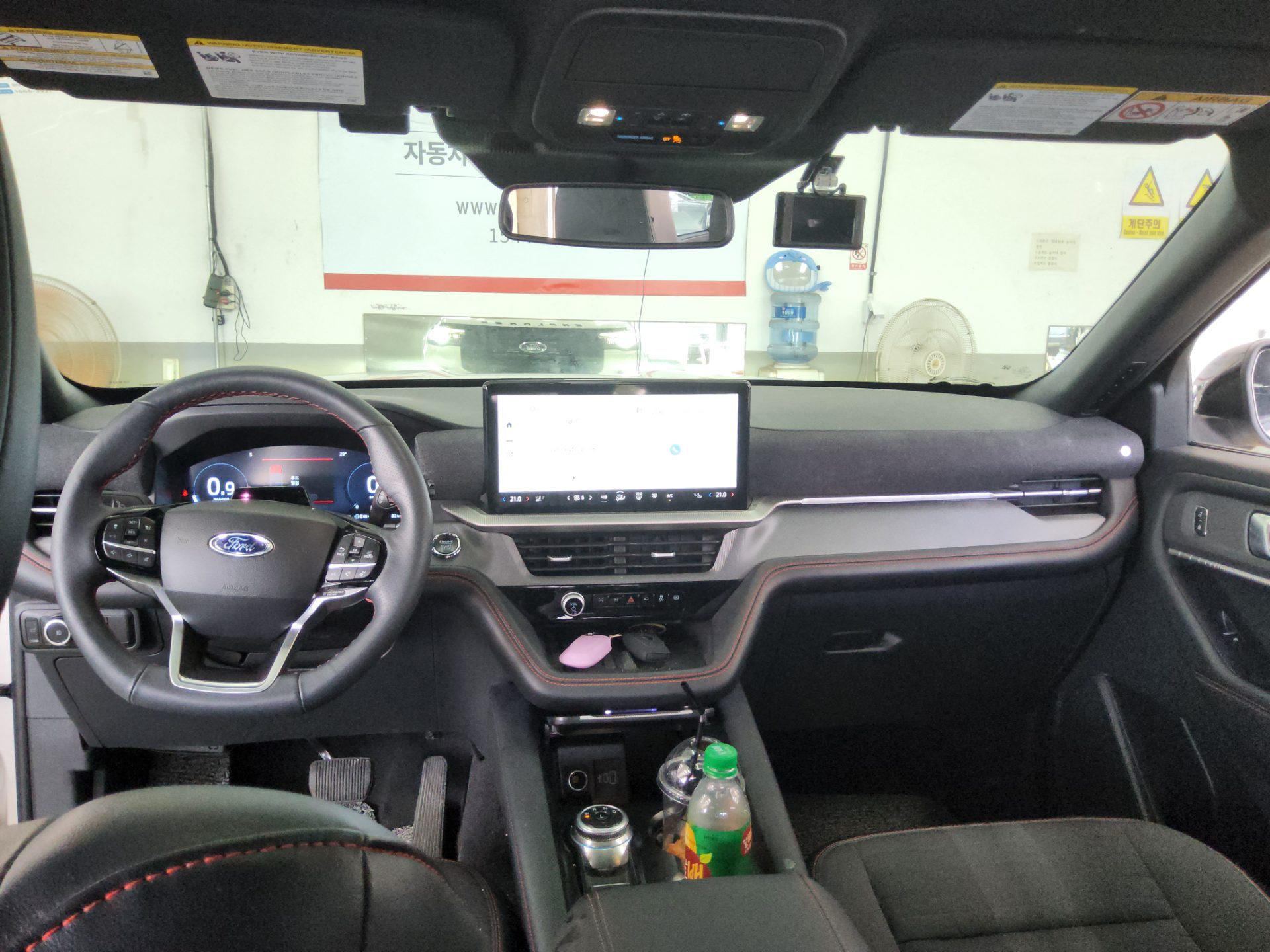 Ford Explorer 2025 — صورة 4