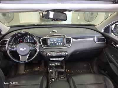كيا الجديد كلياً سورينتو R2.2 دفع رباعي Noblesse Special 2015 NOBLESSE SPECIAL