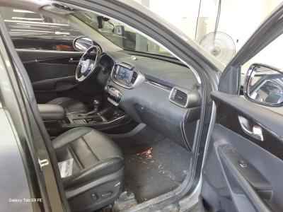 كيا الجديد كلياً سورينتو R2.2 دفع رباعي Noblesse Special 2015 NOBLESSE SPECIAL
