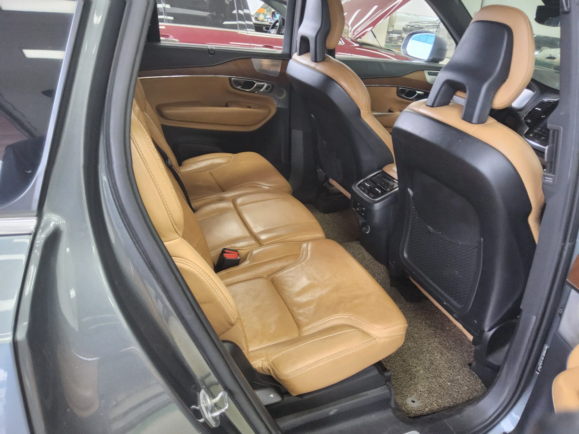 2018 - volvo xc90