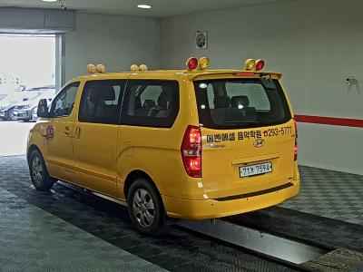 هيونداي Grand Starex Child Safety Vehicle 12 Seater دفع رباعي 2015 child safety vehicle