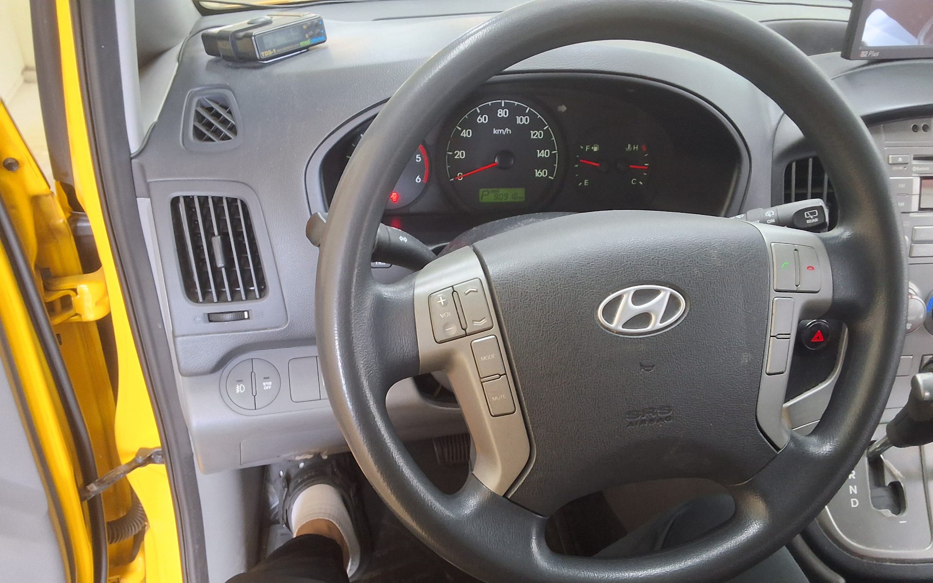 2015 - hyundai grand starex