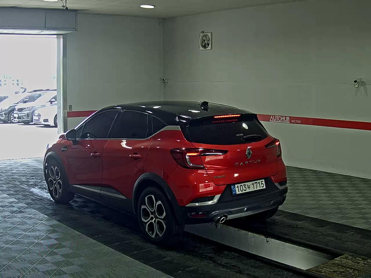 2021 - renault captur