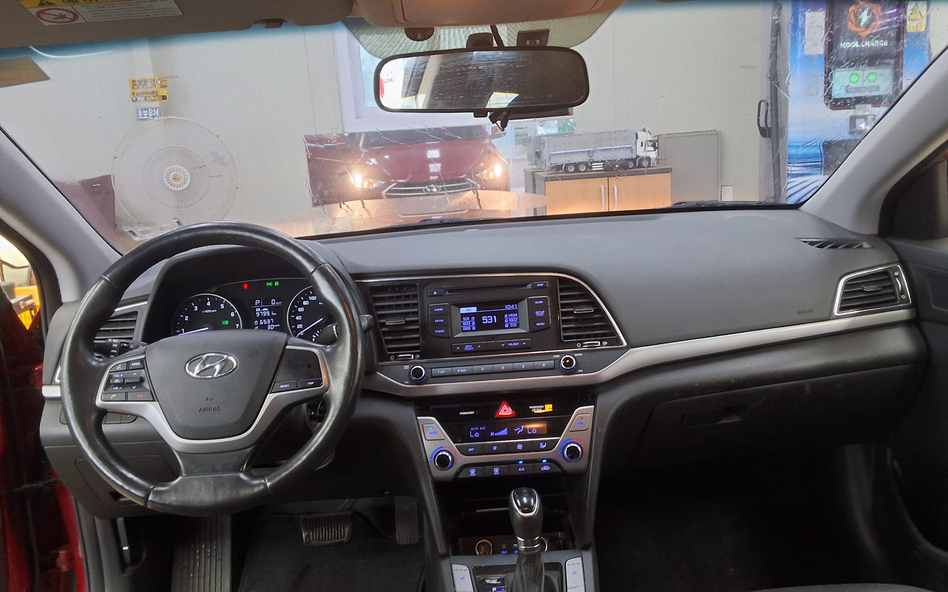 2017 - hyundai avante