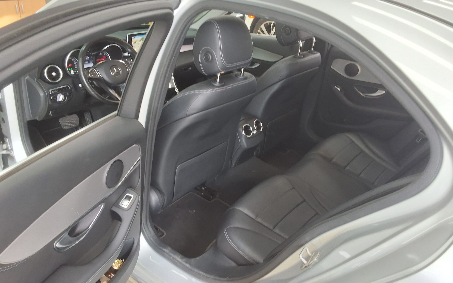 2016 - mercedes-benz c220