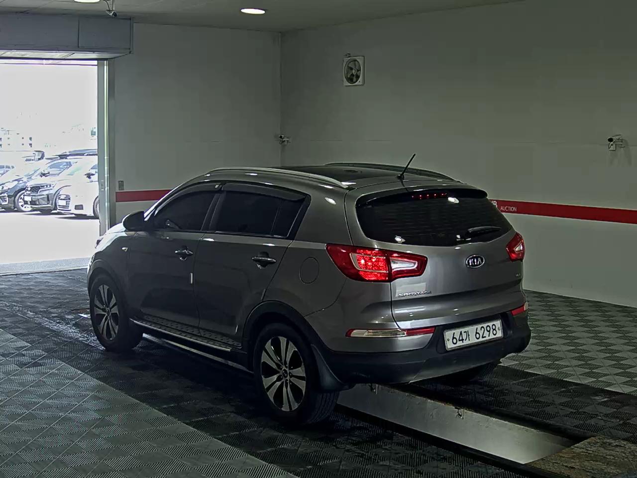 2011 - kia sportage