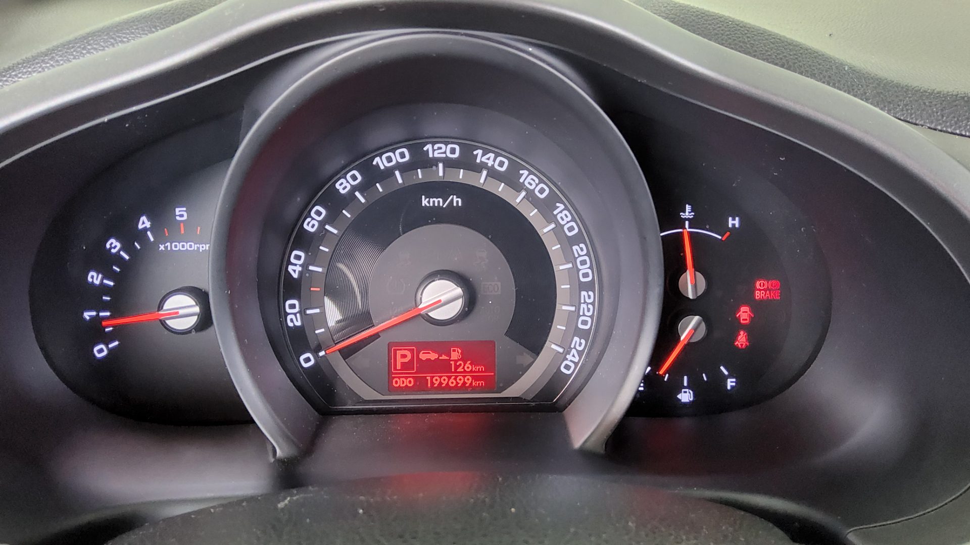 2011 - kia sportage