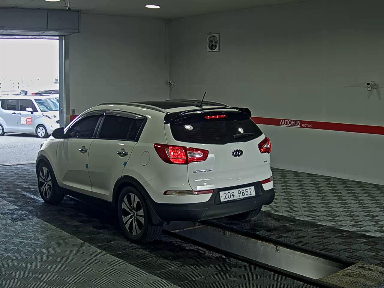 2012 - kia sportage
