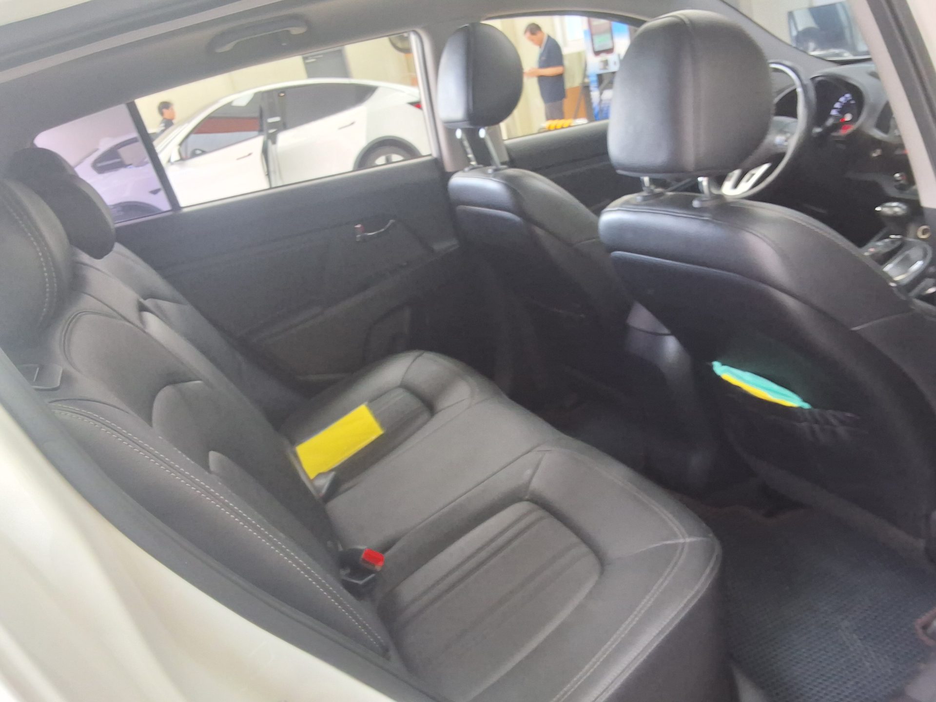 2012 - kia sportage