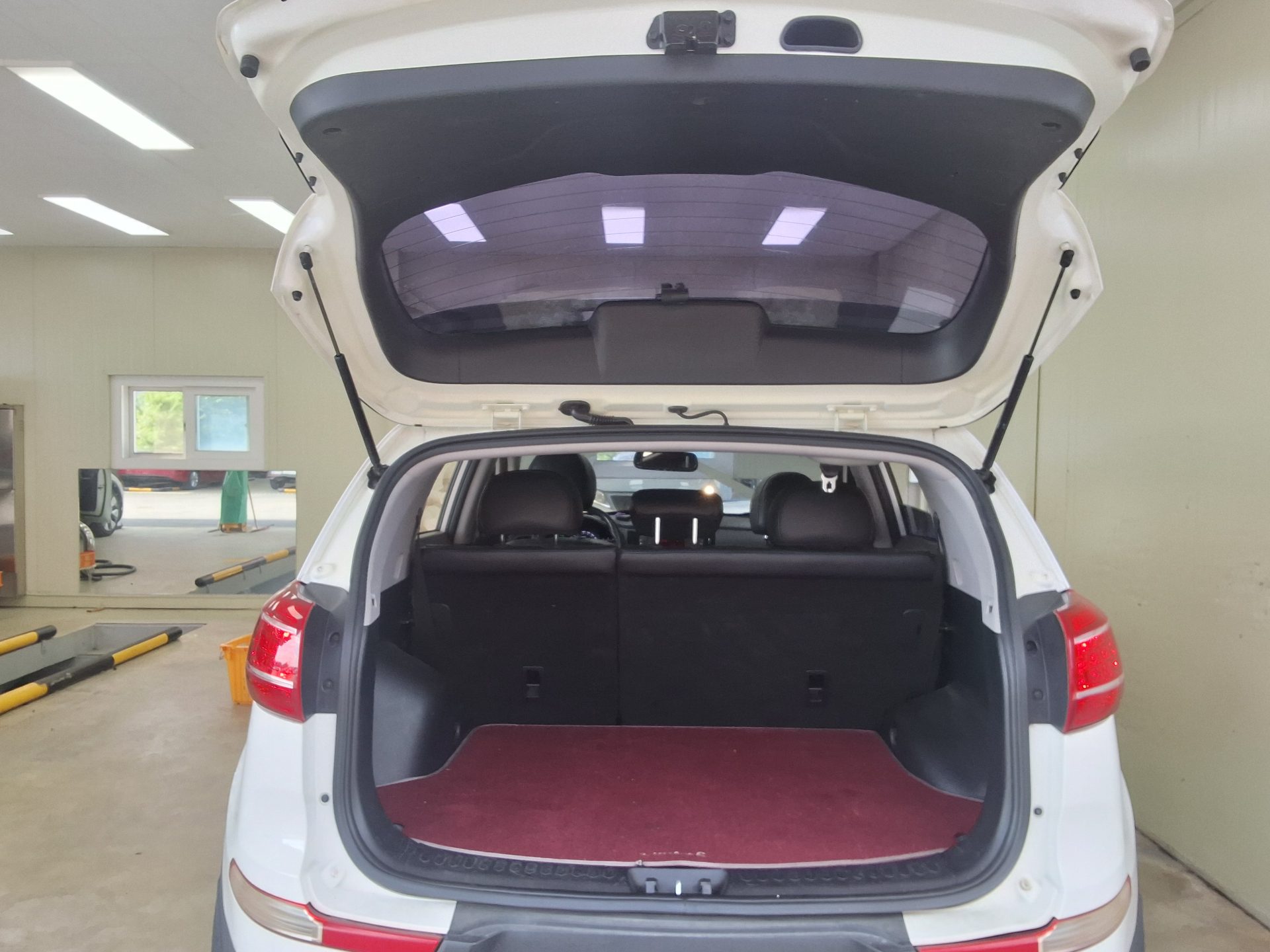 2012 - kia sportage