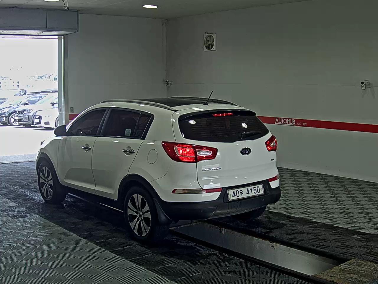 2011 - kia sportage