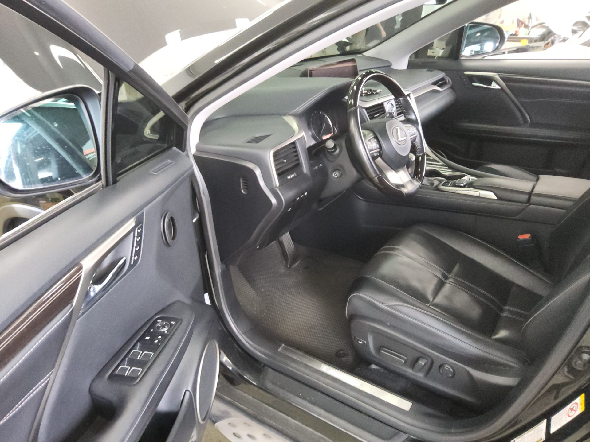 2017 - lexus rx
