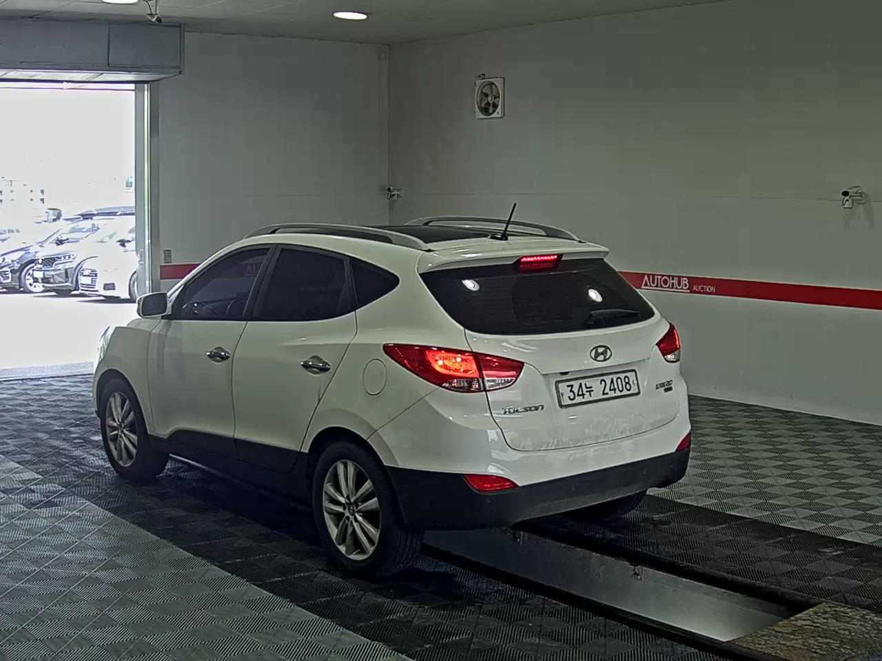2012 - hyundai tucson