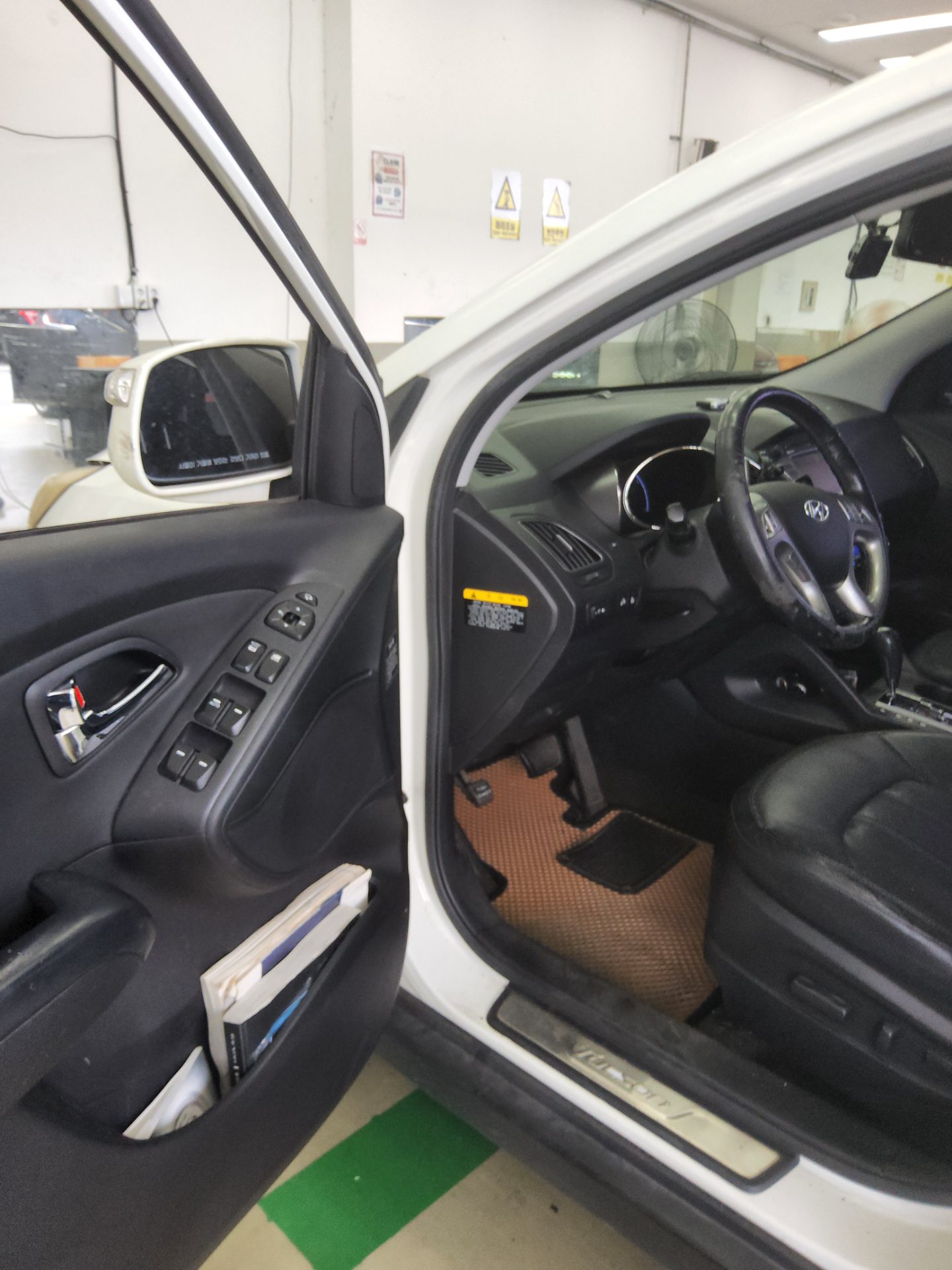 2012 - hyundai tucson