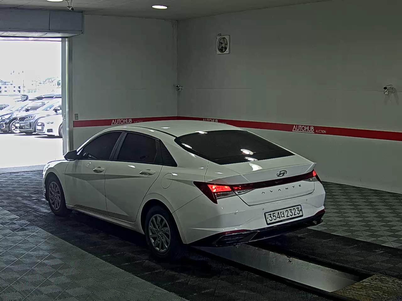 2021 - hyundai avante