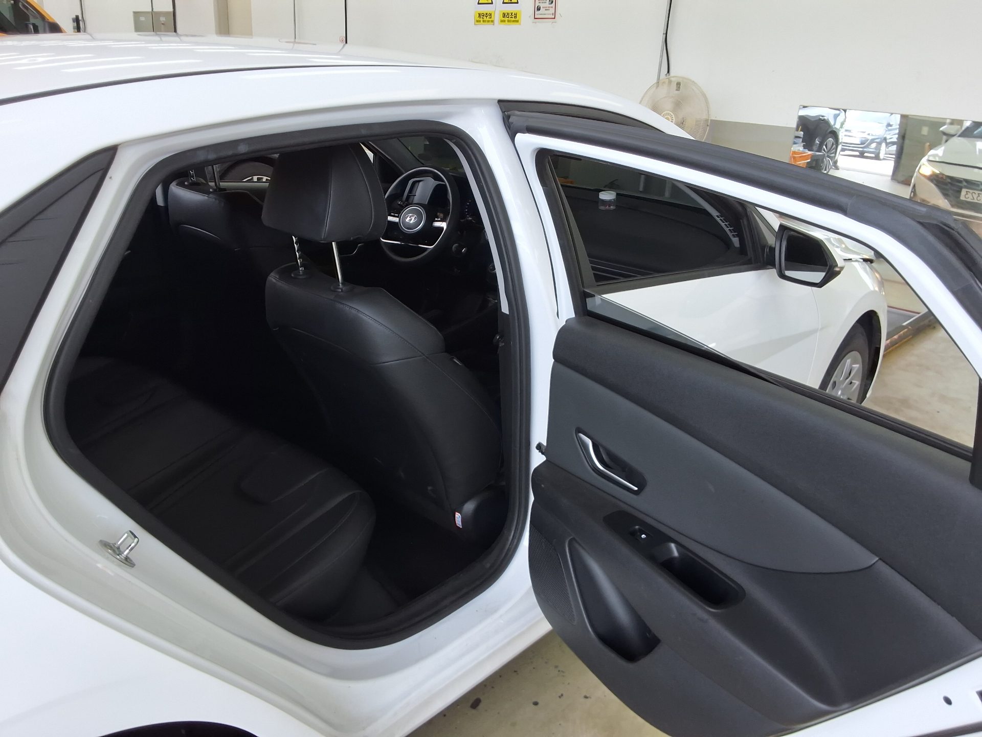 2021 - hyundai avante