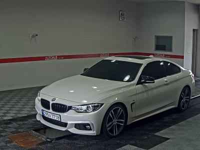 BMW 4 SERIES (1ST GEN) COUPE 420i M PACK