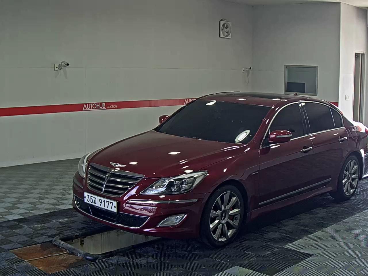 2013 - hyundai bh