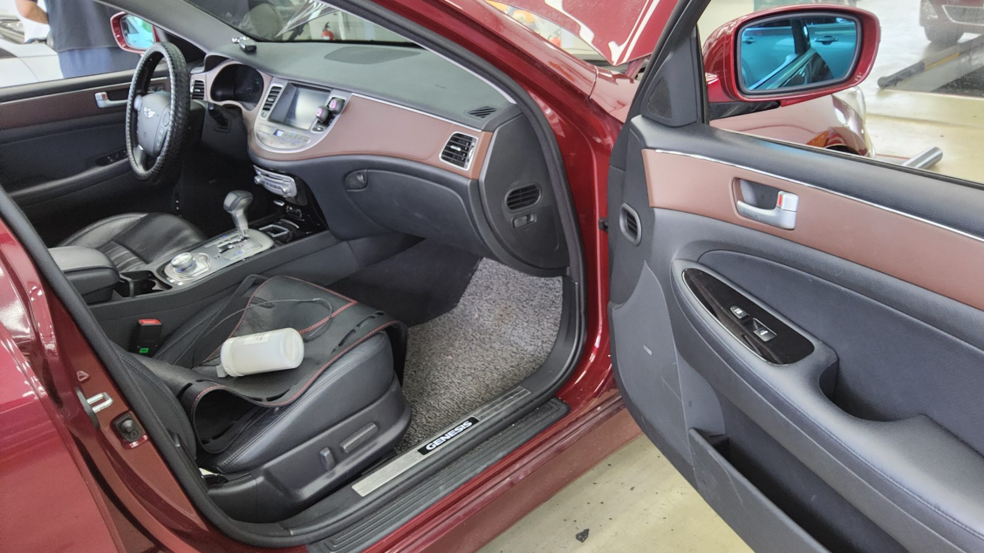 2013 - hyundai bh