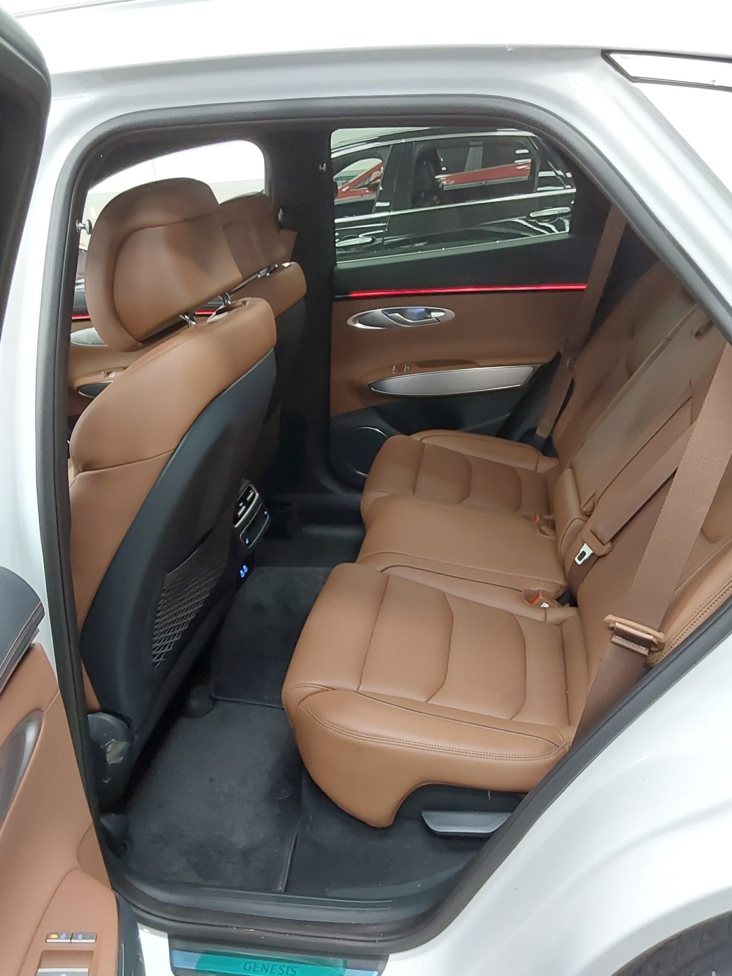 2026 - genesis gv70